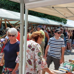 Flohmarkt 25