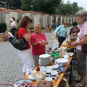 Flohmarkt der KFB 2012