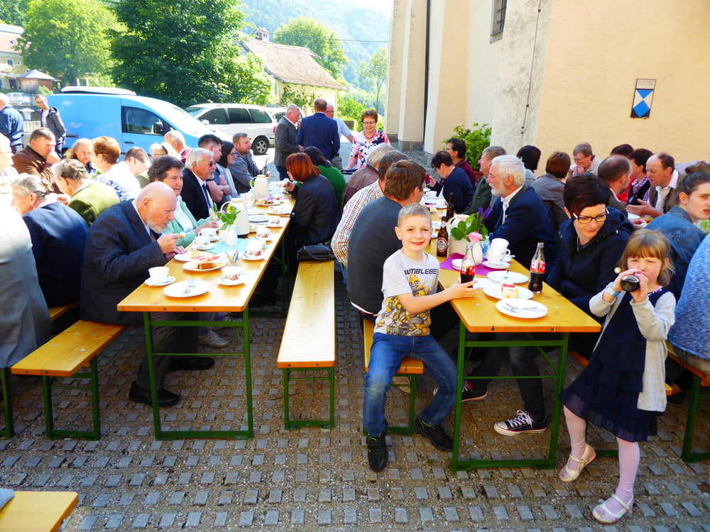 Fest vor Kirche 2.6.2019