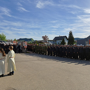 Viele Feuerwehrleute nahmen teil
