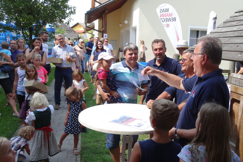 Vater-Kinder-Spielerally                          