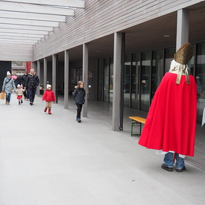 OLYMPUS DIGITAL CAMERA         