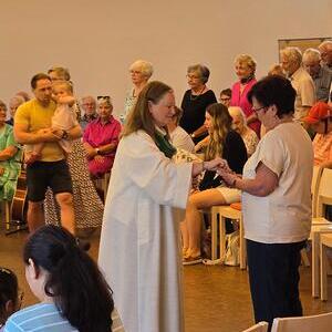 Barrierefreier Gottesdienst in Braunau St. Franziskus