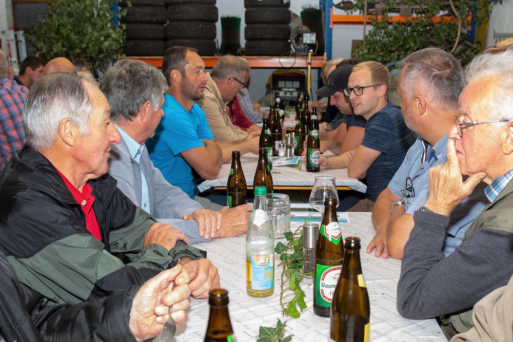 Grillabend in Dorf a. d. Pram / Martin Lechner Grillabend in Dorf a. d. Pram