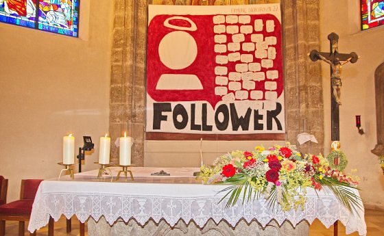 Firmung 2022 - Pfarre Laakirchen / (c) Josef Mayrhofer, Pfarre Laakirchen Motto: Follower (Jesu)