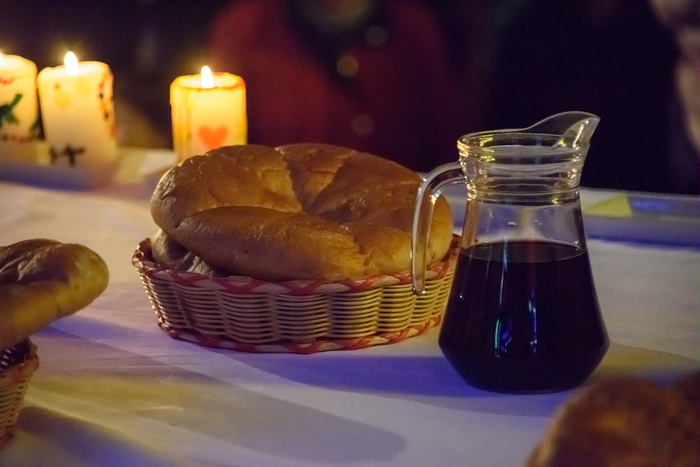 Brot und Wein (Traubensaft)