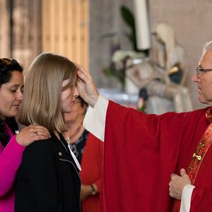 Firmung 2022 - Stadtpfarrkirche Braunau-St. Stephan