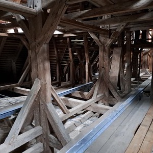 Dachbodenbesichtigung