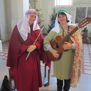 Pfarre Linz-Hl. Familie - Sternsingermesse - Musikerinnen Ursula u. Maria
