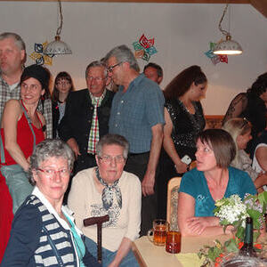 Frühlingsfest im Asylantenheim 2015