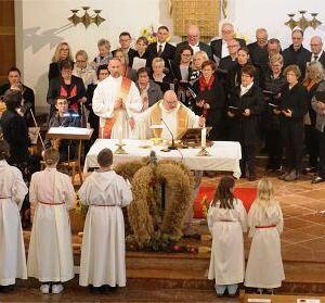 Festgottesdienst und Feier in der MZH 