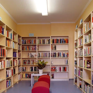 Pfarrbücherei Peuerbach