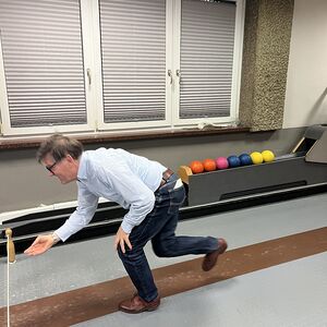 Die kmb St. Quirinus  lädt zum Kegeln ein