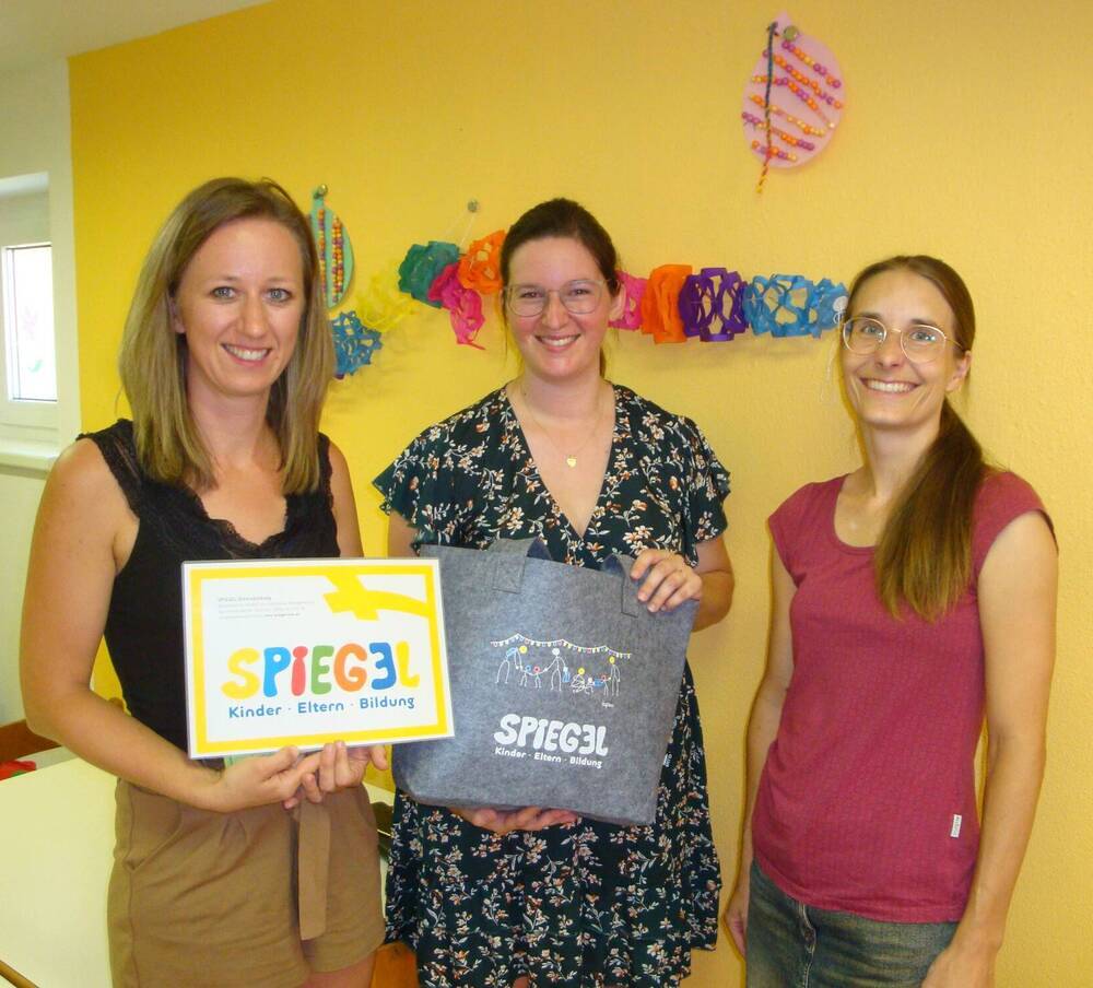 Manuela Höller, Anja Hofer, Doris Mager (RB)                         