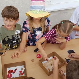 MINT-Workshop in der Bücherei Roitham