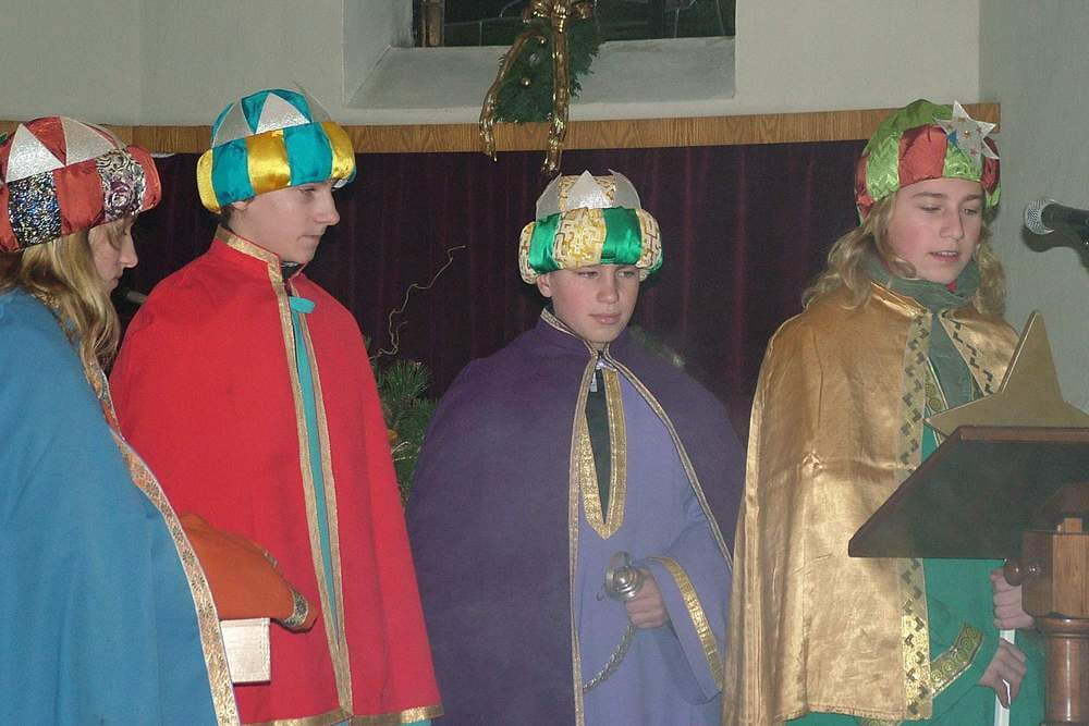 Würstel-Essen der Sternsinger