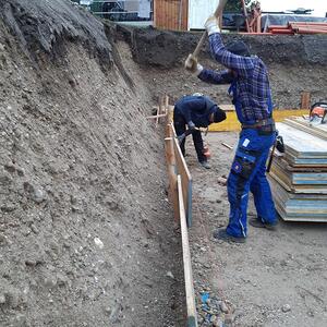 Abriss und Aufbau Pfarrheim Ostermiething