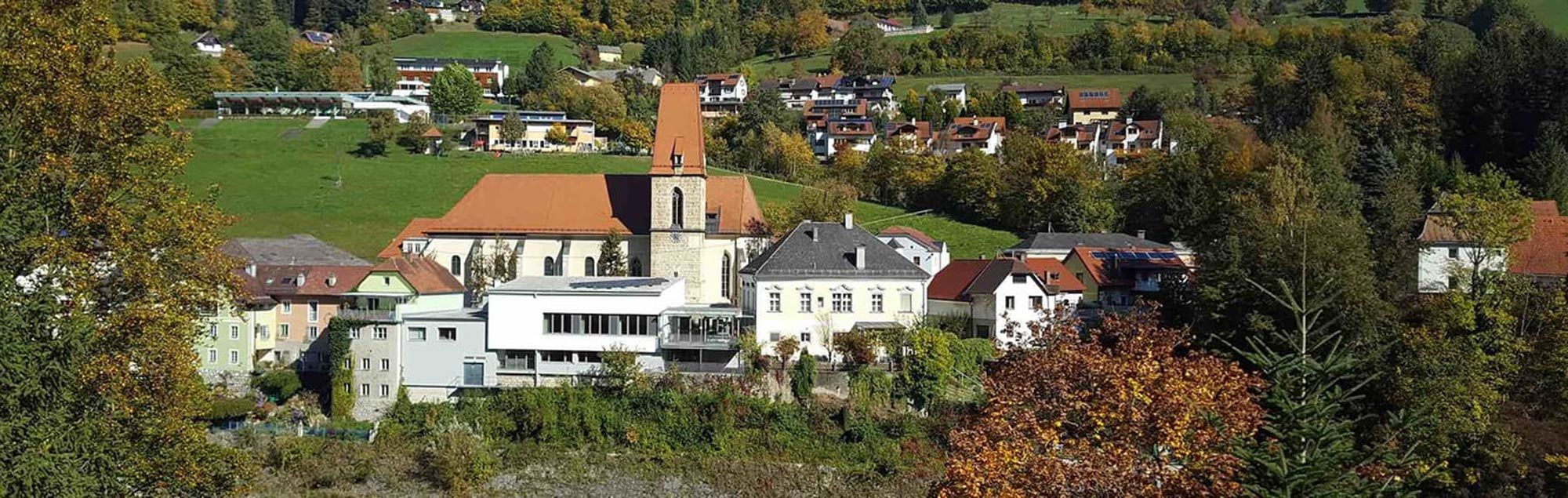 Pfarrkirche - Pfarrhof - Pfarrzentrum