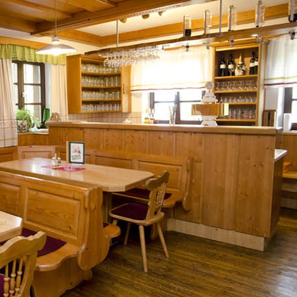 Jausenstation - Schankraum