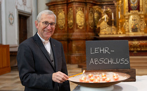 Digitaler Maturasegen: Über 17.000 versendete WhatsApp-Nachrichten bei „Be Blessed!“