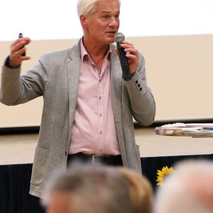 Start zur neuen Pfarrstruktur