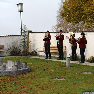 Segnung des neuen Urnengartens