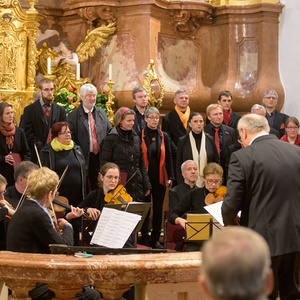 Chor des Konservatoriums für Kirchenmusik der Diözese Linz, Barockensemble Linz unter der Leitung von Wolfgang Kreuzhuber
