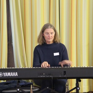 Musik: Helene Nösslböck