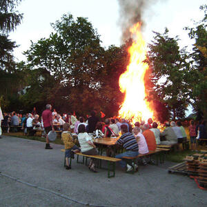Dämmerschoppen - Petersfeuer