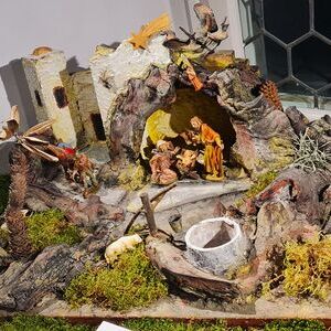 'Orientalische Krippe' von ihrem Vater Fritz, welcher viele Krippenbau-Kurs leitete