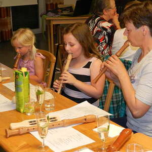 'Hat Gott Humor?' - Leben, Lachen, Glauben