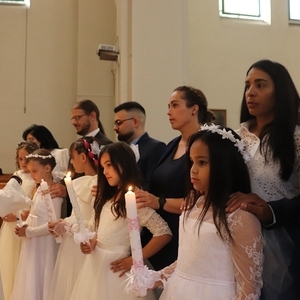 St. Quirinus feiert mit 10 Erstkommunionkindern 2026
