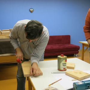 Gebetsschemel-Bau mit Josef