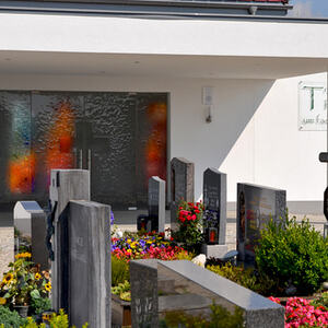 Friedhof und Aufbahrungshalle