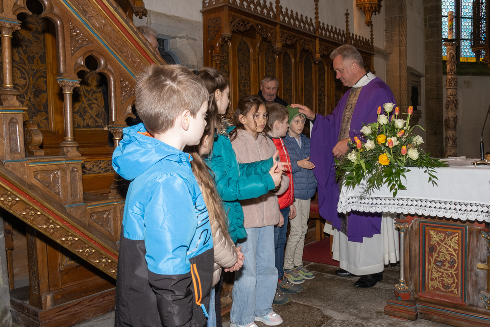 Erstkommunionvorstellung 2026 / Pfarrarchiv Hirschbach, Schauer Herbert