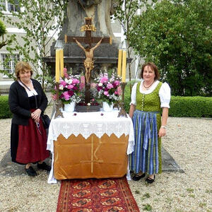 Fronleichnamsprozession auf Rädern