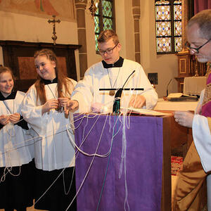 Vorstellung der Firmkandidaten am 13. März 2016