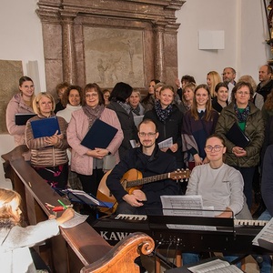 Festgottesdienst und Agape