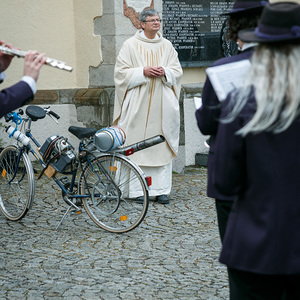 60 Samenkörner und ein E-Bike