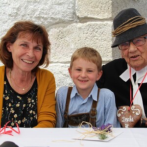 Diamantenes Priesterjubiläum von Pfarrer Josef Pesendorfer