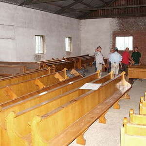 Transport der Kirchenbänke von der Tischlerei Manigatterer zur Lagerhalle 13.07.2016