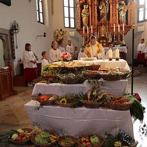 Erntedank- und Pfarrfest 2023