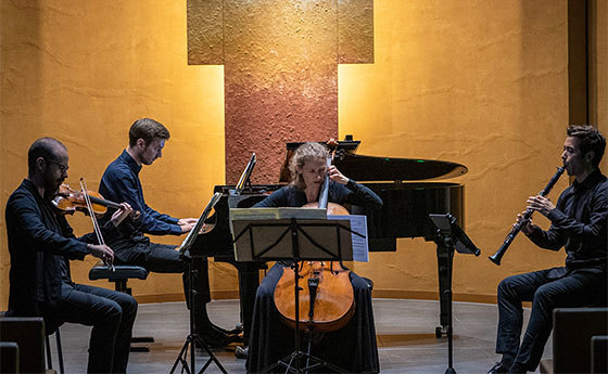 Ein internationales Ensemble spielte Messiaens 'Quartett für das Ende der Zeit“