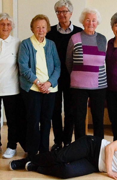 Sturzprävention für Senioren - trittsicher und mobil