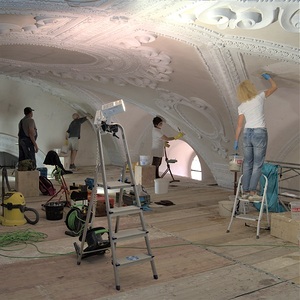 Spitzenjob am Tanzboden