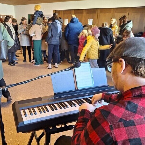 Stefan Sommergruber am Klavier