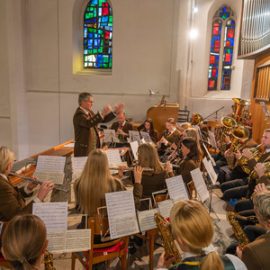 Musikverein Weinzierl-Altpernstein gestaltet den Gottesdienst musikalisch mit
