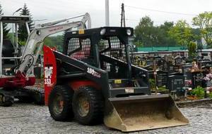 Weiterbau der Grünanlage