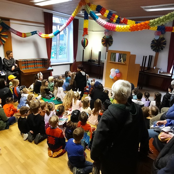 Kasperltheater im Pfarrsaal St. Leopold