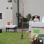 Hörende und Gehörlose feiern gemeinsam mit Generalvikar Lederhilger